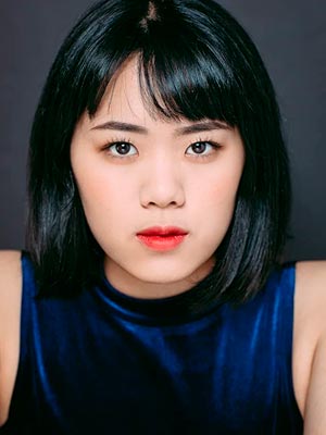 Ая Фурукава
Aya Furukawa