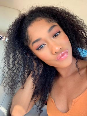 Иман Бенсон
Iman Benson